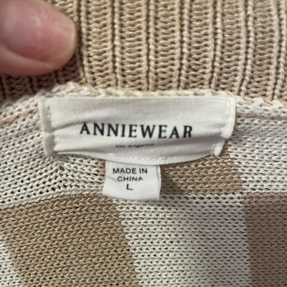 Checkered Cardigan - Picture 6 of 7